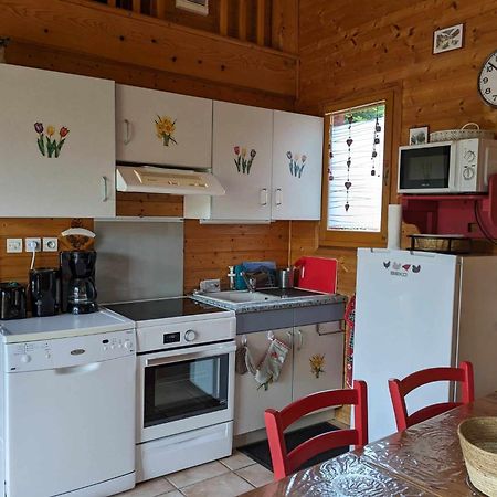 Les Chalets De La Vigne Grande Saint-Floret المظهر الخارجي الصورة