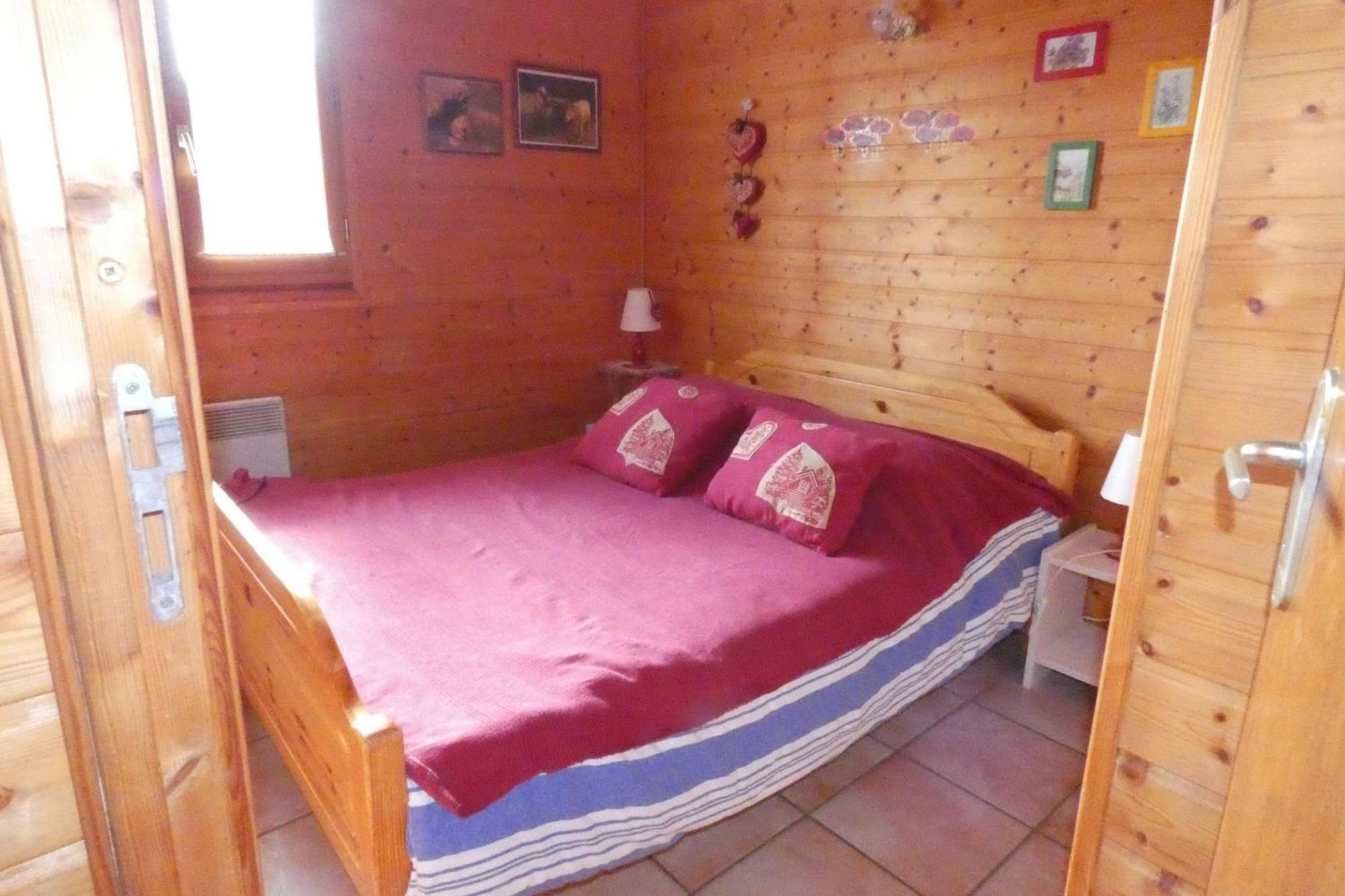 Les Chalets De La Vigne Grande Saint-Floret المظهر الخارجي الصورة